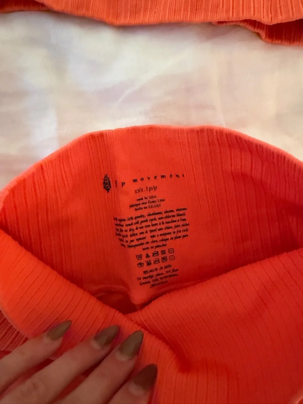 Vibrant Neon Orange Coral Activewear Set - Sports Bra & Leggings - Picture 5 of 8
